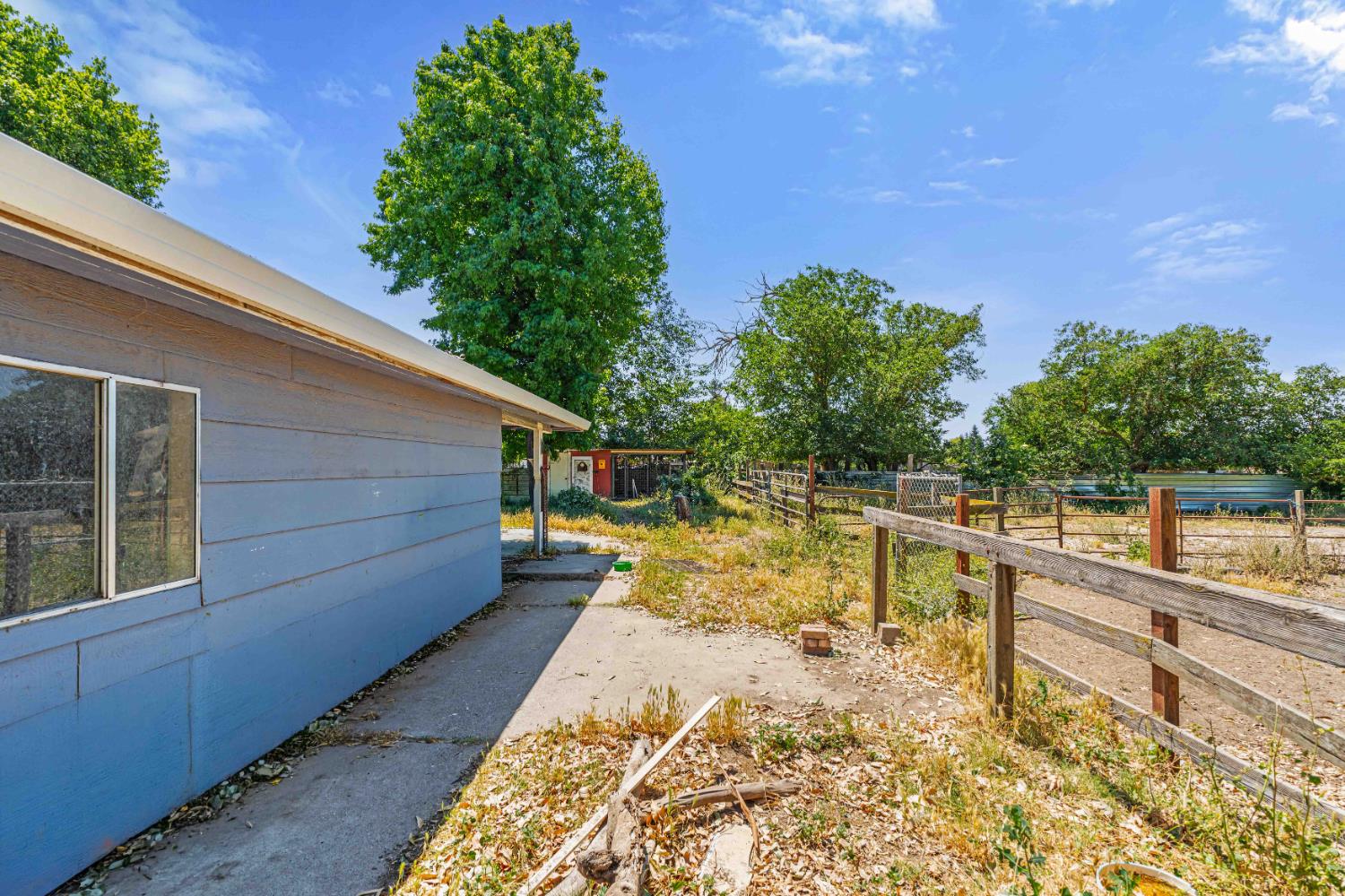 2201 Vivian Road Modesto, CA 95358 - Photo 30 of 43