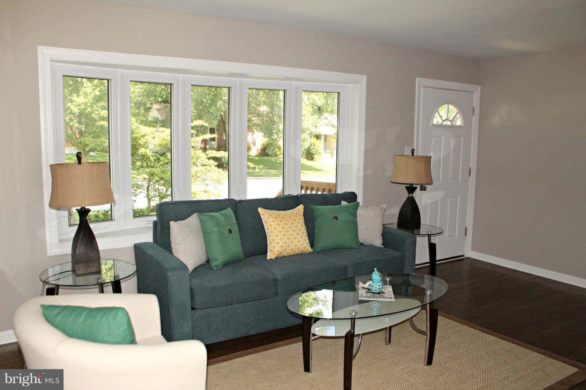 238 Highfalcon Road Reisterstown, MD 21136 - Photo 5 of 21 Sunny living room with hardwood flooring!