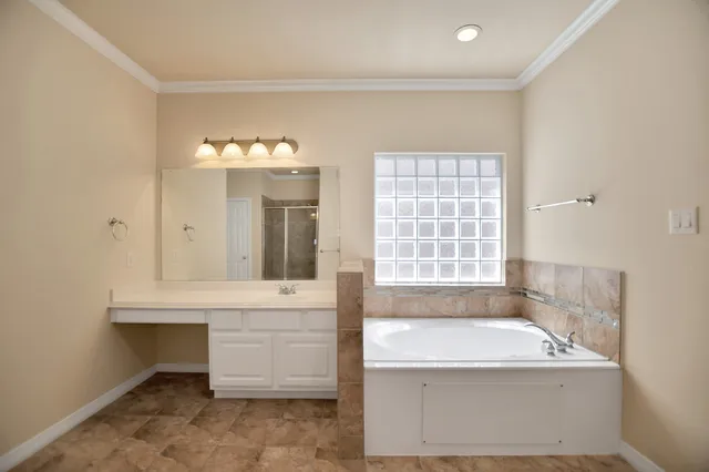 $2,875 | 14459 Basalt Lane, Houston, TX 77077