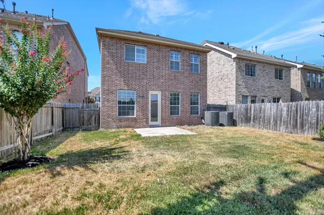 $2,875 | 14459 Basalt Lane, Houston, TX 77077