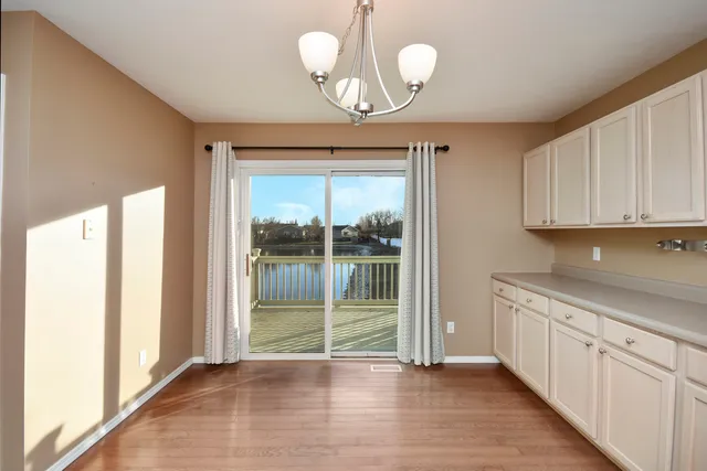 $159,900 | 5 Andy Court, Unit 4, Bloomington, IL 61704