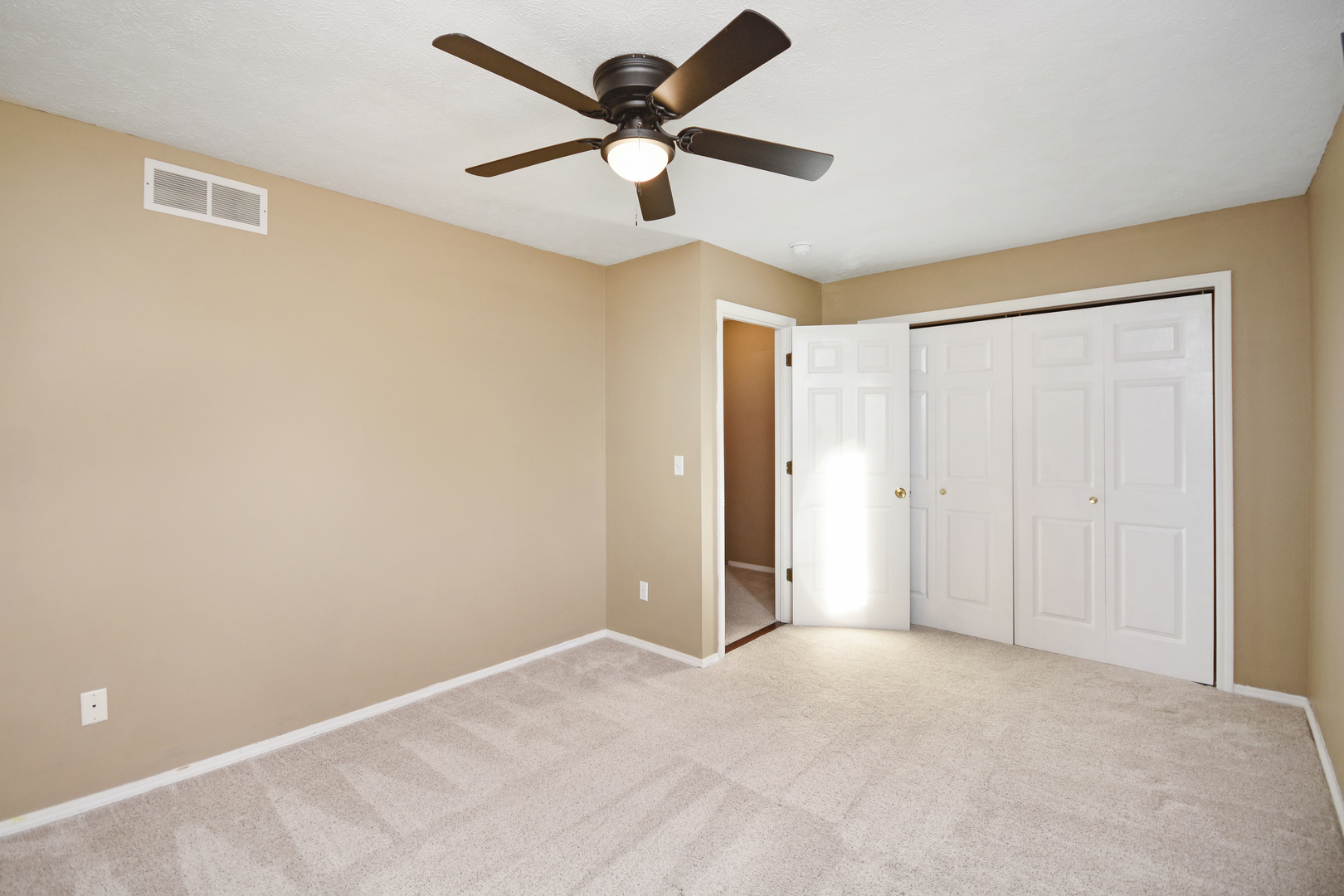 5 Andy Court, Unit 4 Bloomington, IL 61704 - Photo 31 of 52 a view of an empty room