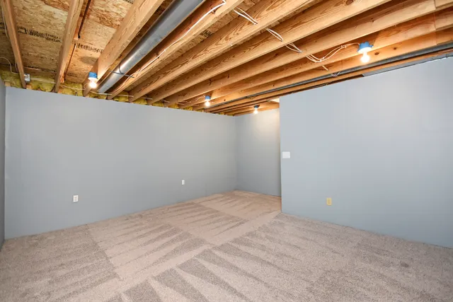 $159,900 | 5 Andy Court, Unit 4, Bloomington, IL 61704