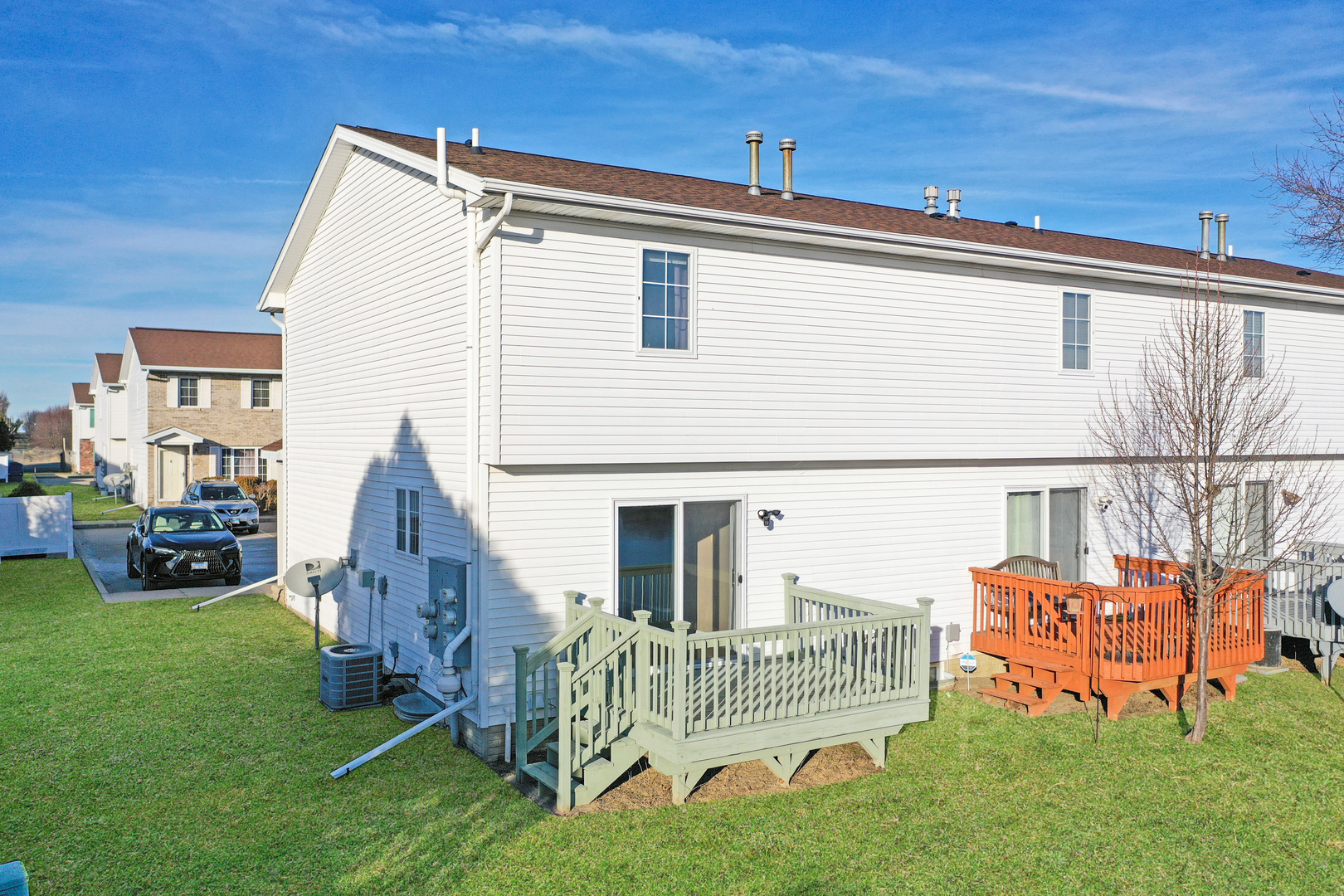 5 Andy Court, Unit 4 Bloomington, IL 61704 - Photo 48 of 52 front view of a house with a yard