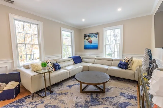 $5,000 | 58 Walnut Street, Shrewsbury, MA 01545