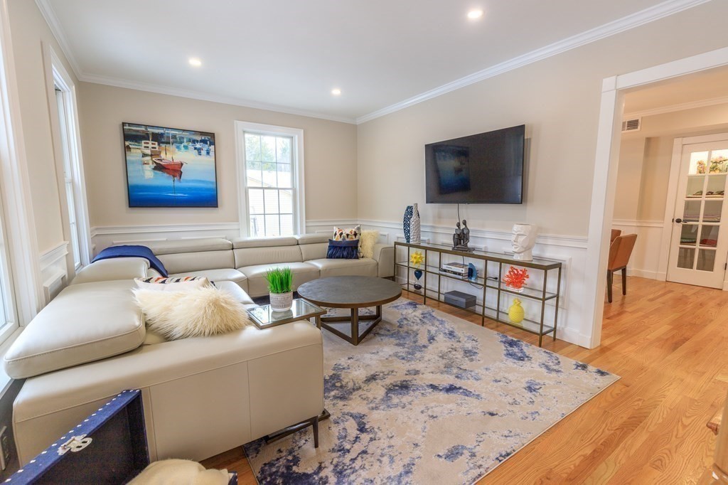 58 Walnut Street Shrewsbury, MA 01545 - Photo 12 of 39