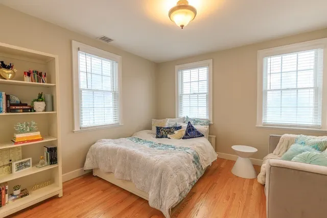 $5,000 | 58 Walnut Street, Shrewsbury, MA 01545