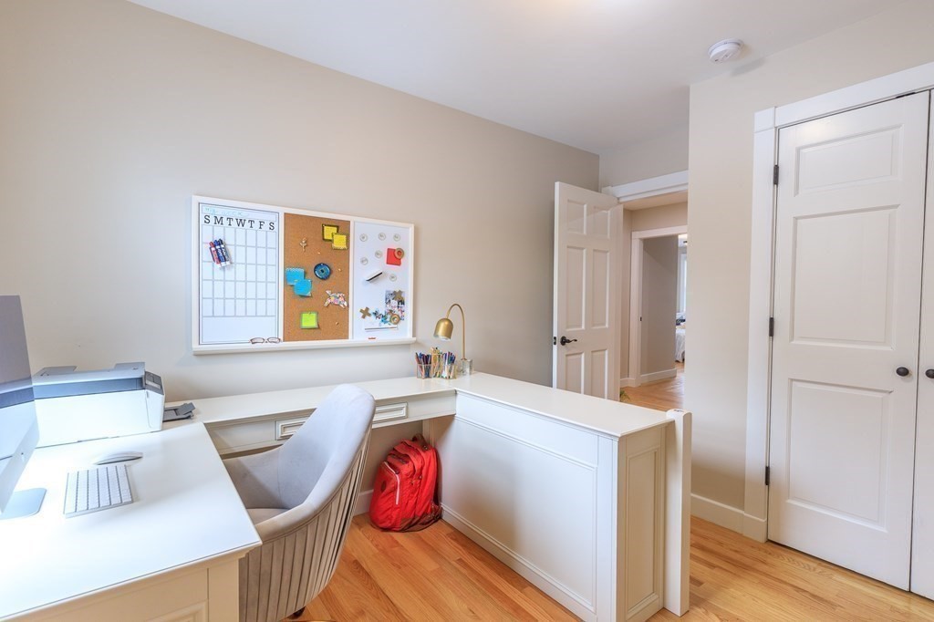 58 Walnut Street Shrewsbury, MA 01545 - Photo 27 of 39