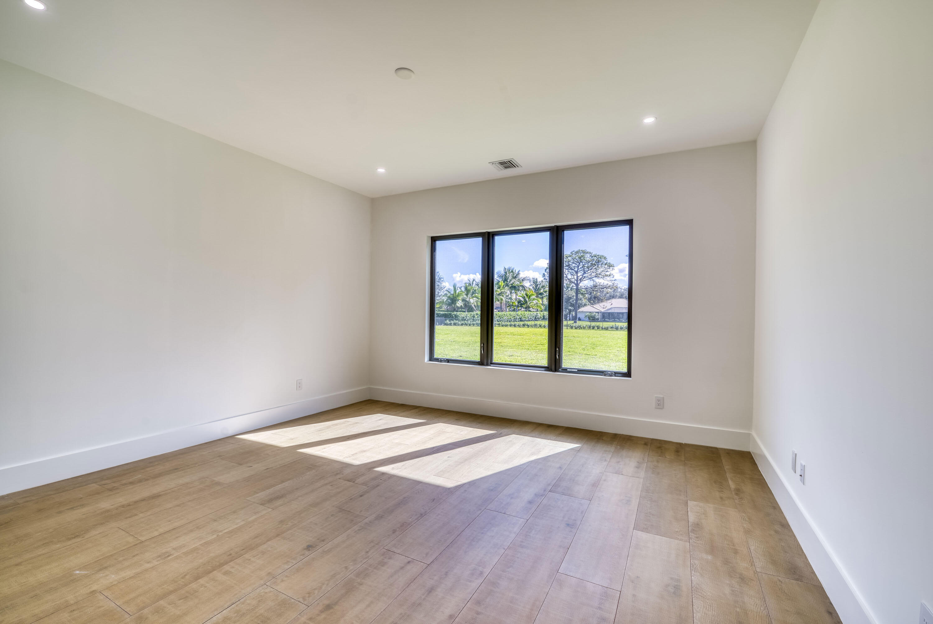 8617 North Native Dancer Road Palm Beach Gardens, FL 33418 - Photo 31 of 61 014