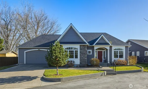 $659,900 | 1164 Southeast Creekside Drive, College Place, WA 99324