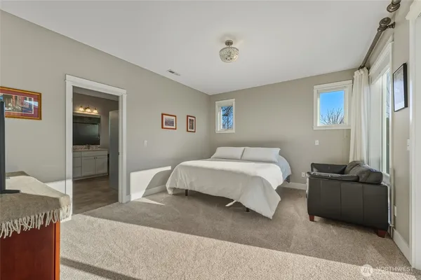 $659,900 | 1164 Southeast Creekside Drive, College Place, WA 99324