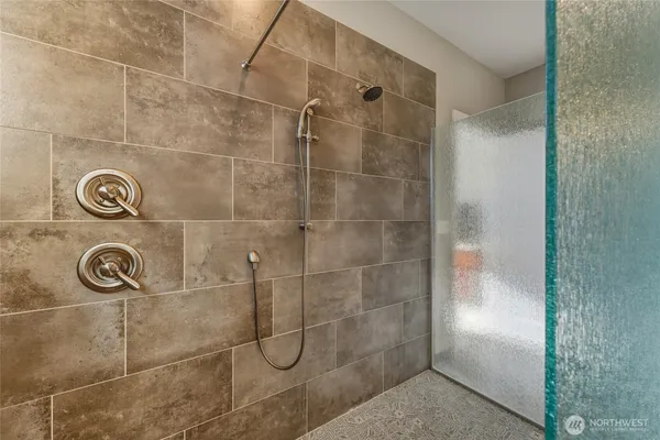 $659,900 | 1164 Southeast Creekside Drive, College Place, WA 99324
