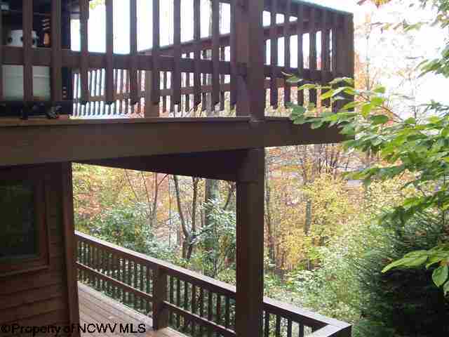 154 Hikers Challenge Road Davis, WV 26260 - Photo 14 of 20 Gallery Image 14