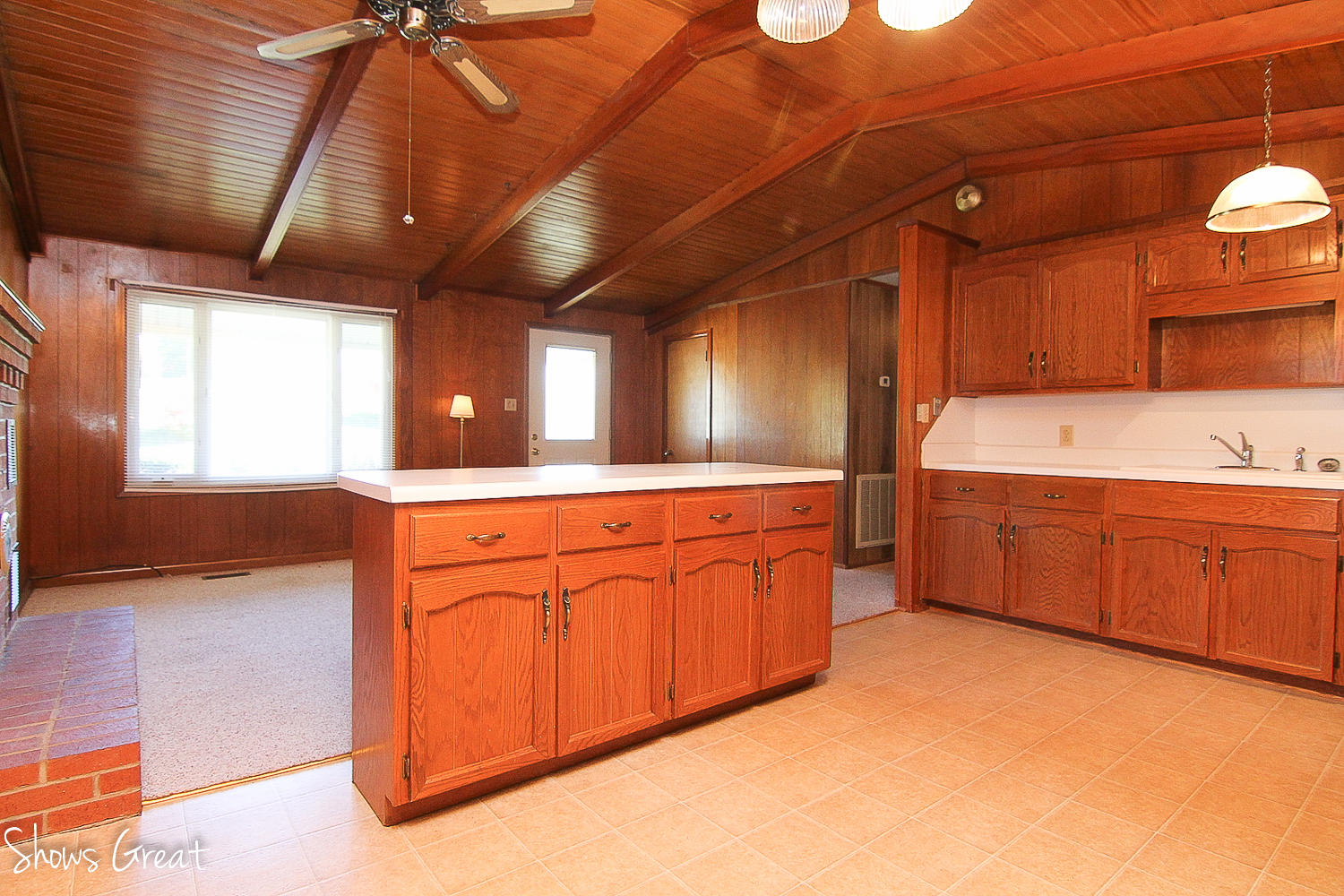 1015 Ruddell Road Vinton, VA 24179 - Photo 9 of 36 23-IMG_1685