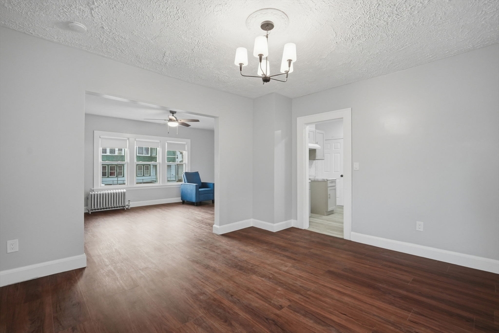 153 Bristol Street Springfield, MA 01109 - Photo 16 of 37