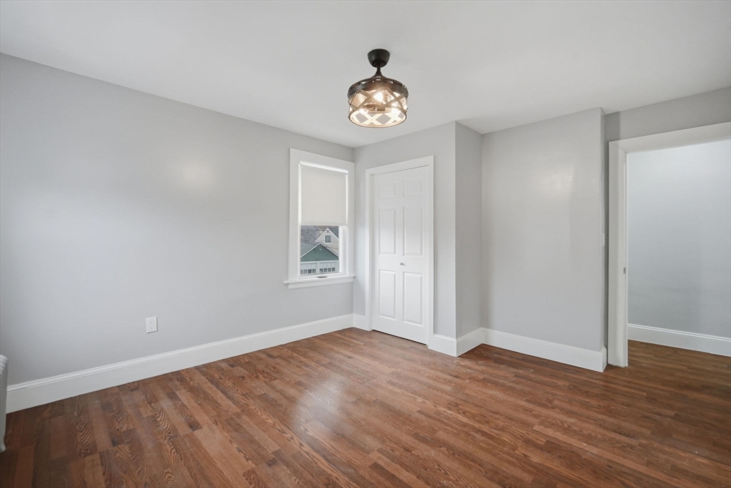 153 Bristol Street Springfield, MA 01109 - Photo 24 of 37