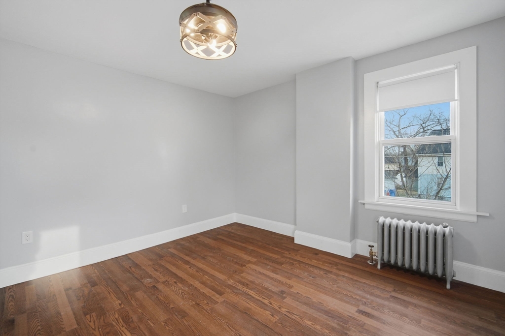 153 Bristol Street Springfield, MA 01109 - Photo 25 of 37