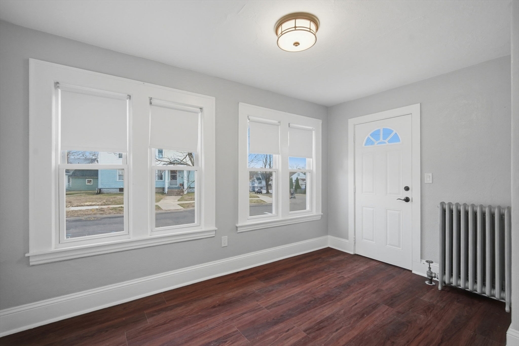 153 Bristol Street Springfield, MA 01109 - Photo 31 of 37