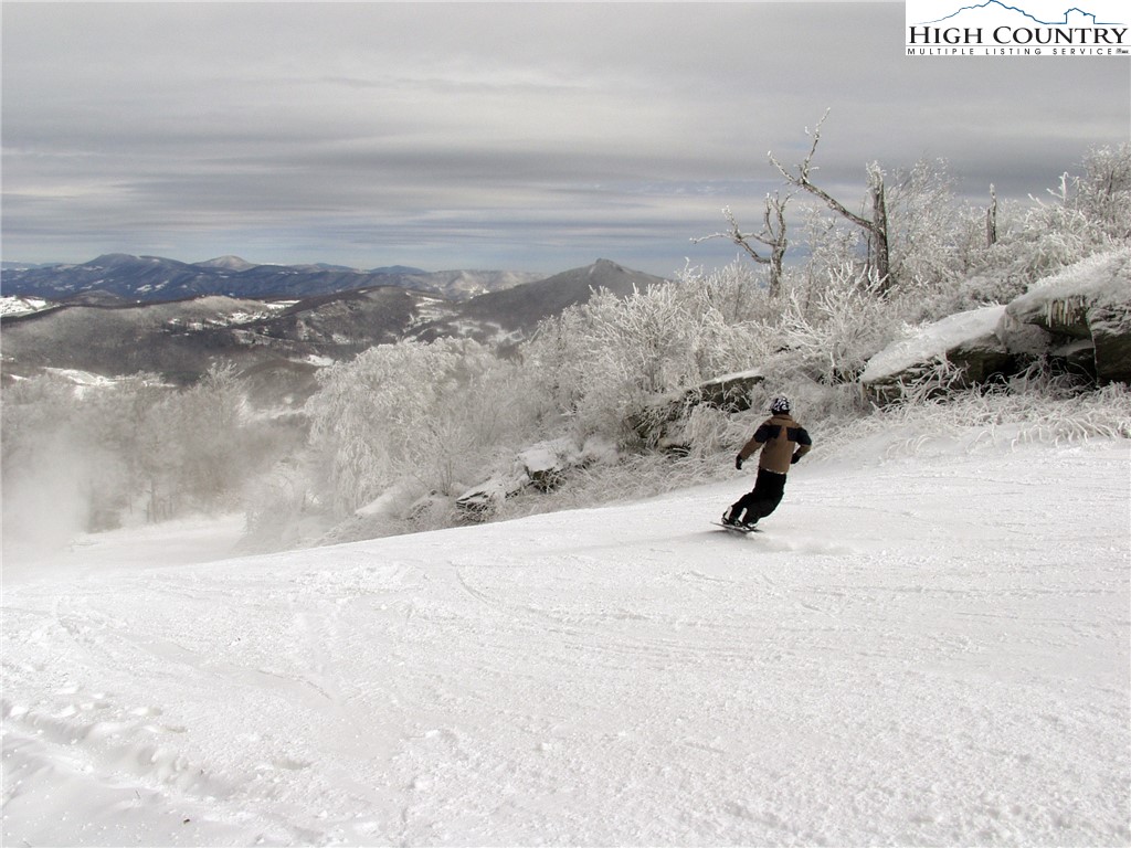 299 Trails End Extension, Unit 37C Sugar Mountain, NC 28604 - Photo 36 of 38 a view of ocean view