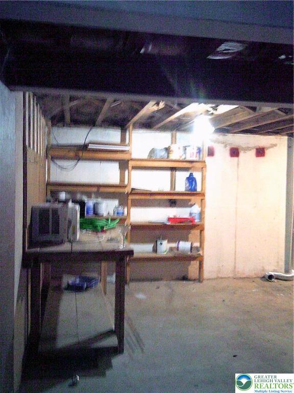 2041 Grove Street Allentown, PA 18104 - Photo 18 of 23 basement