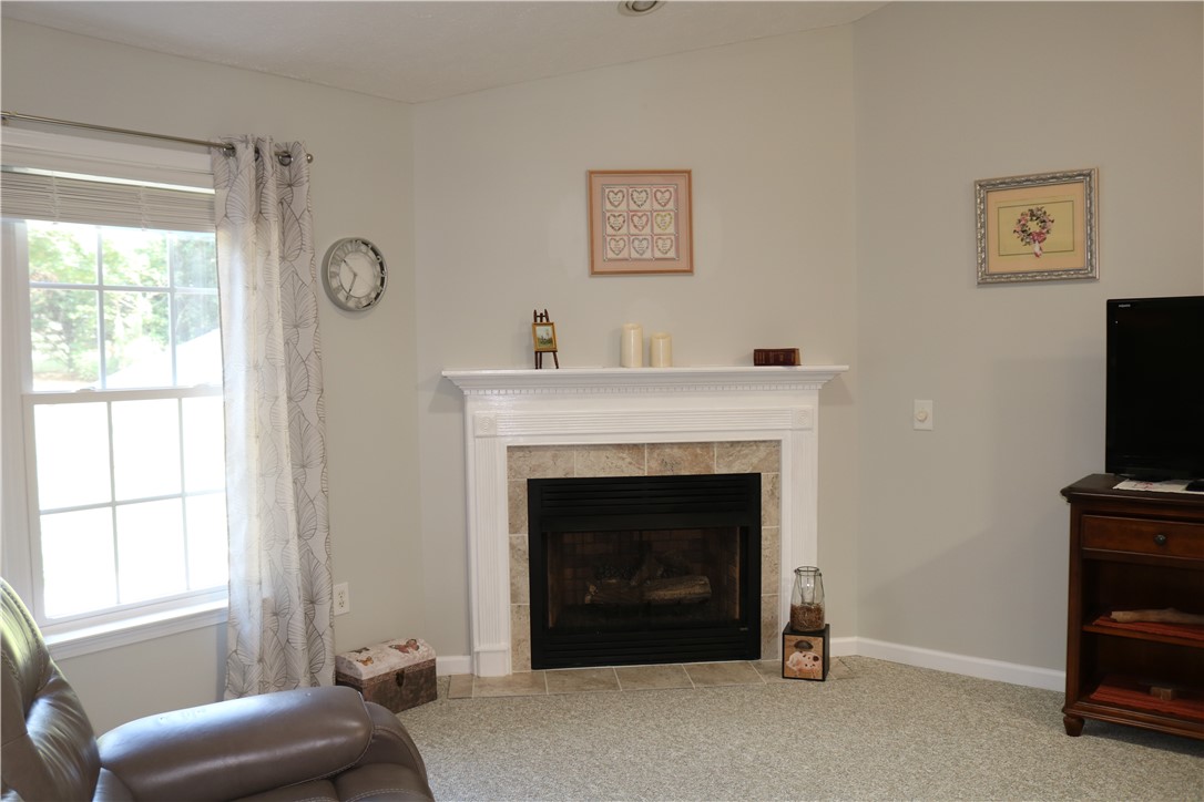 404 Chetola Road, Unit SENECA Seneca, SC 29672 - Photo 6 of 41 Gallery Image 6