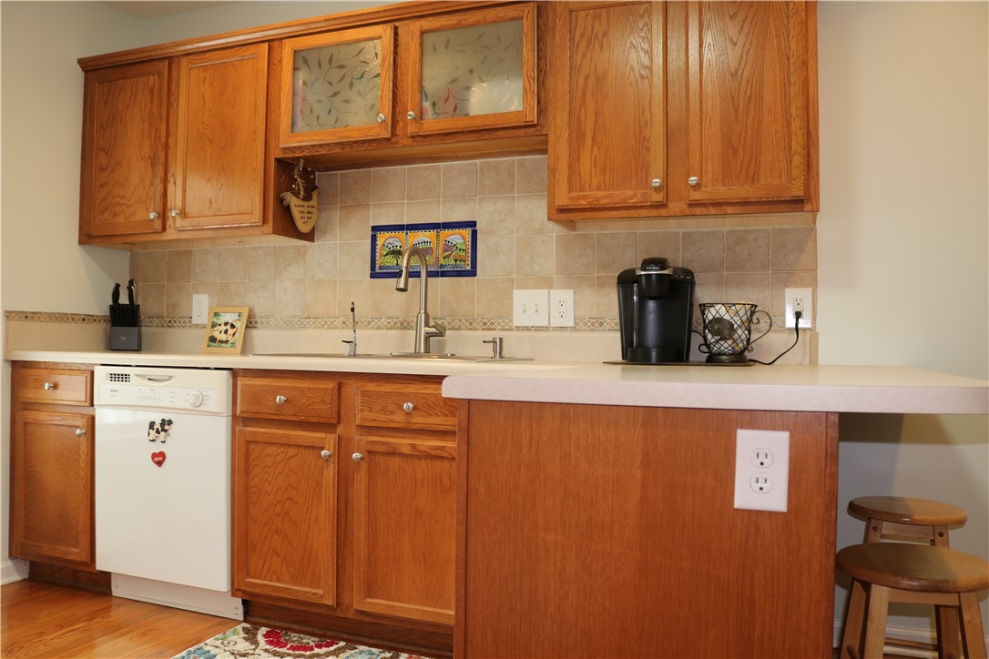 404 Chetola Road, Unit SENECA Seneca, SC 29672 - Photo 10 of 41 Gallery Image 10