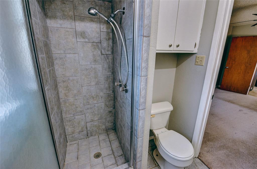 7524 Overhill Road Fort Worth, TX 76116 - Photo 16 of 28 Gallery Image 16