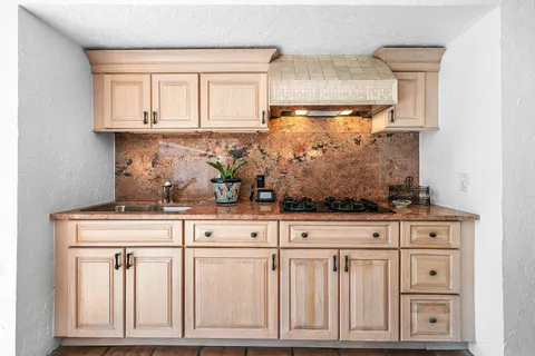 $1,725,000 | 112 Glenbrook Court, Atlantis, FL 33462