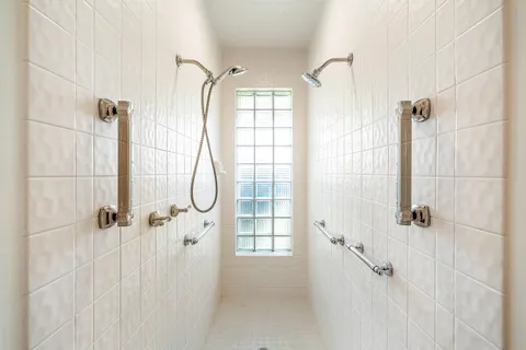 $1,725,000 | 112 Glenbrook Court, Atlantis, FL 33462