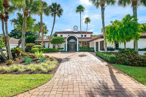 $1,725,000 | 112 Glenbrook Court, Atlantis, FL 33462
