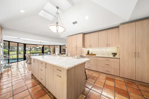 $1,725,000 | 112 Glenbrook Court, Atlantis, FL 33462