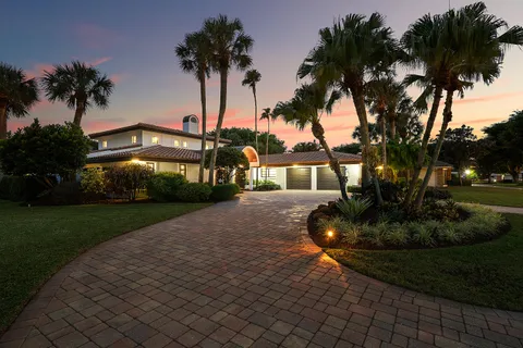 $1,725,000 | 112 Glenbrook Court, Atlantis, FL 33462