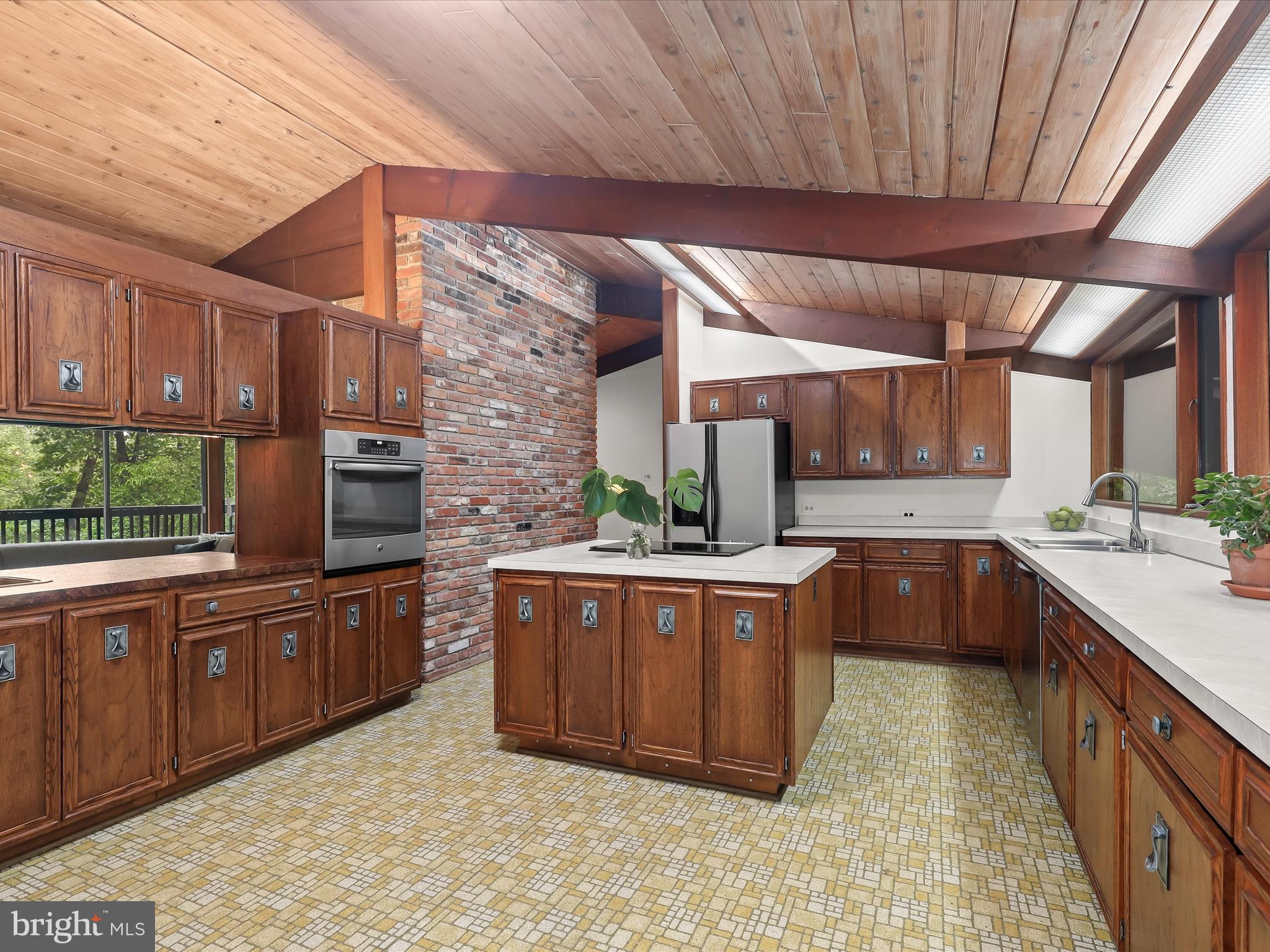 1809 Gamewell Road Silver Spring, MD 20905 - Photo 19 of 71 Kitchen