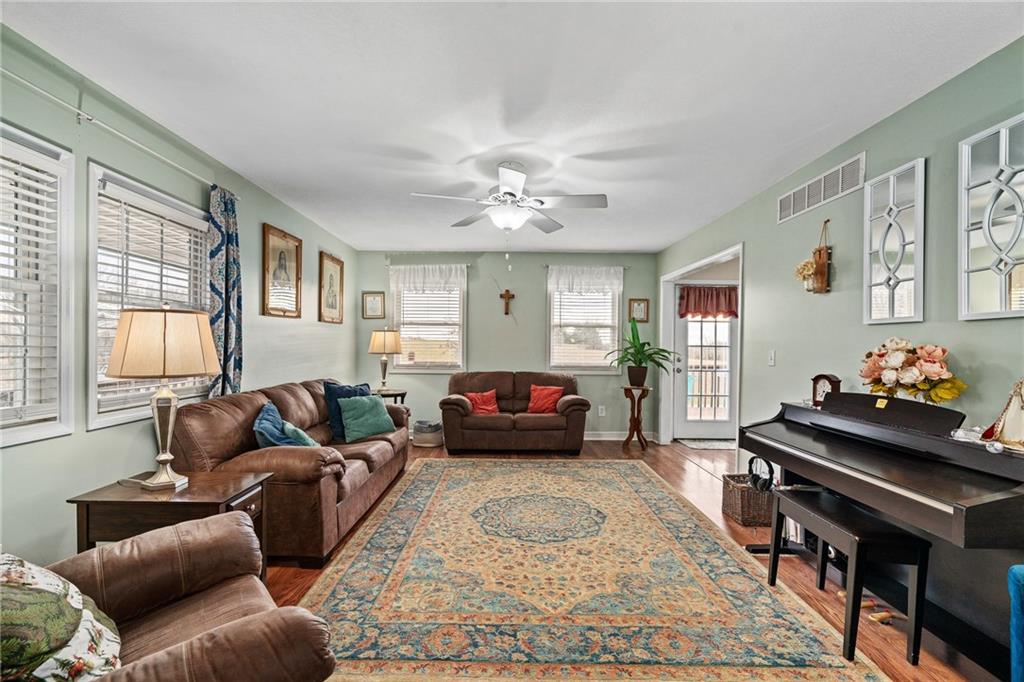 9860 Bruns Road Richmond, MO 64085 - Photo 5 of 69