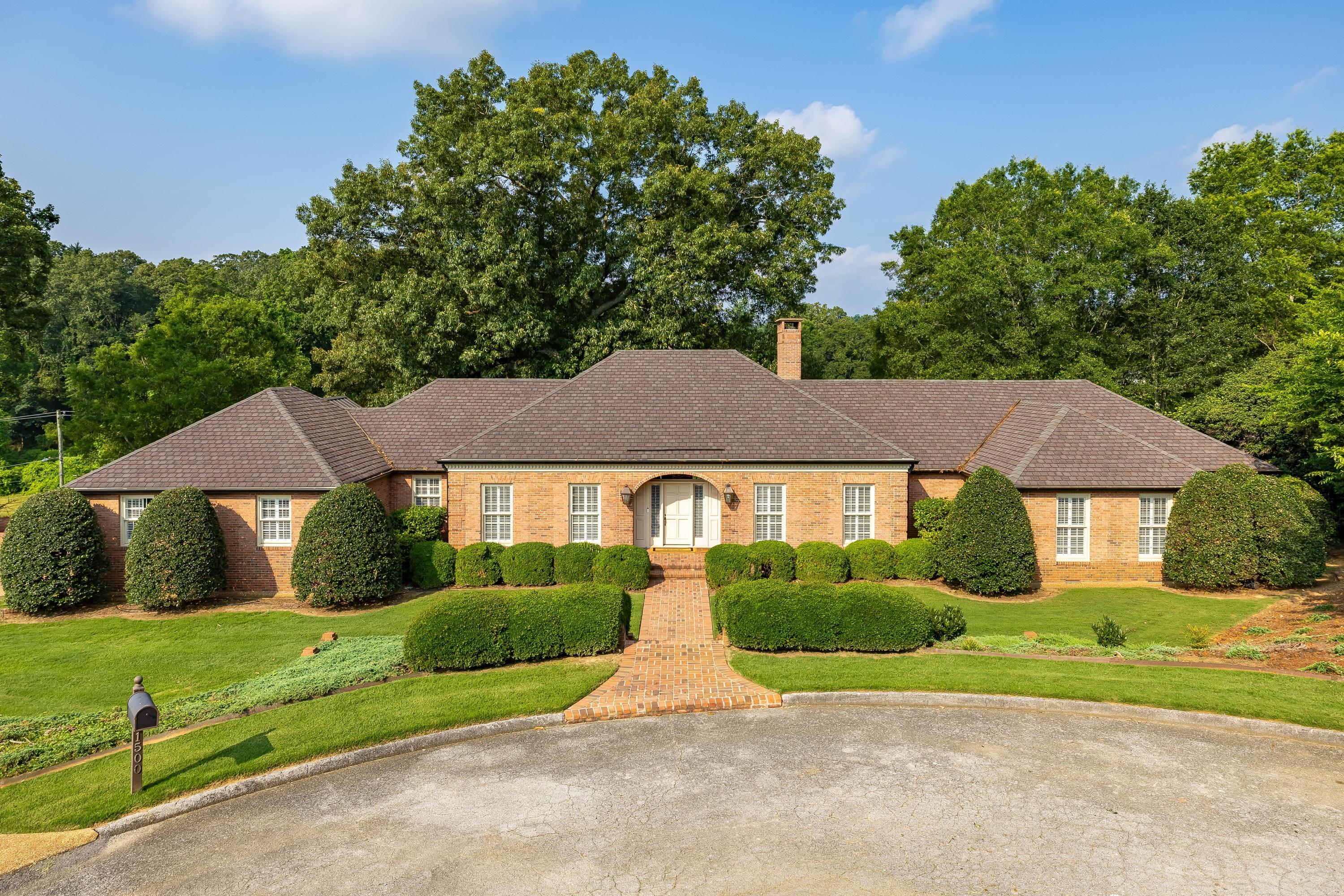 1500 Riverview Oaks Road Chattanooga, TN 37405 - Photo 1 of 55 2025_06_June_1500_Riverview_Oaks_Rd_0001
