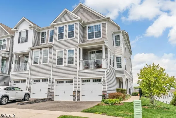 $835,000 | 137 Aspen Drive, Cedar Grove, NJ 07009