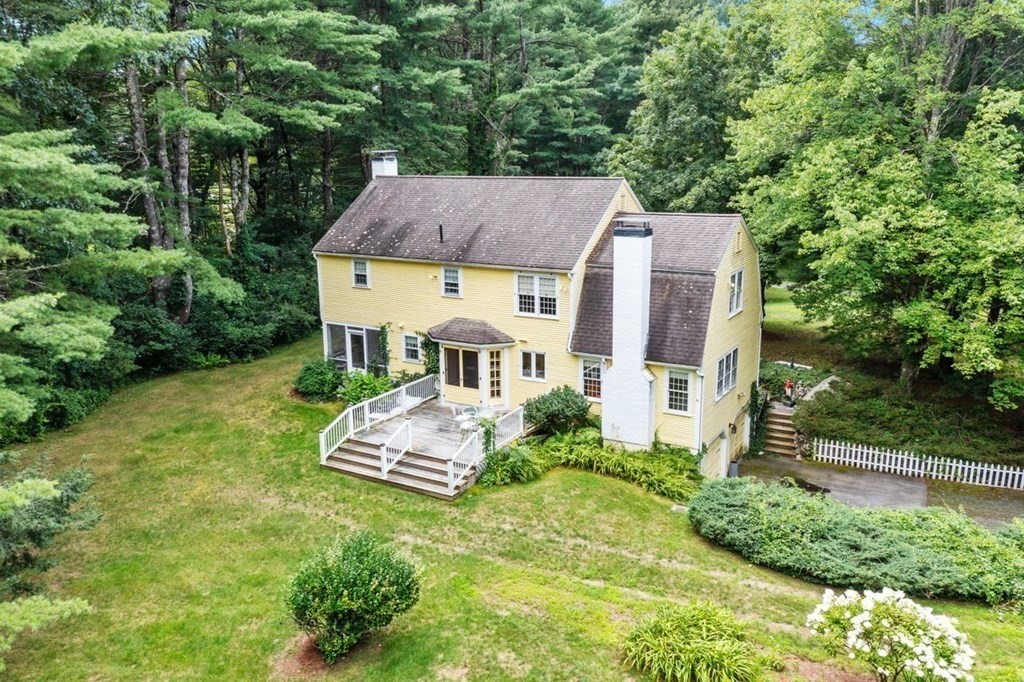 60 Pennymeadow Road Sudbury, MA 01776 - Photo 33 of 41 Gallery Image 33