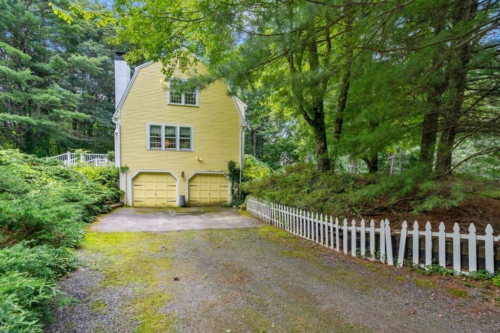 60 Pennymeadow Road Sudbury, MA 01776 - Photo 35 of 41 Gallery Image 35