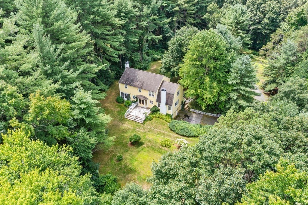 60 Pennymeadow Road Sudbury, MA 01776 - Photo 38 of 41 Gallery Image 38