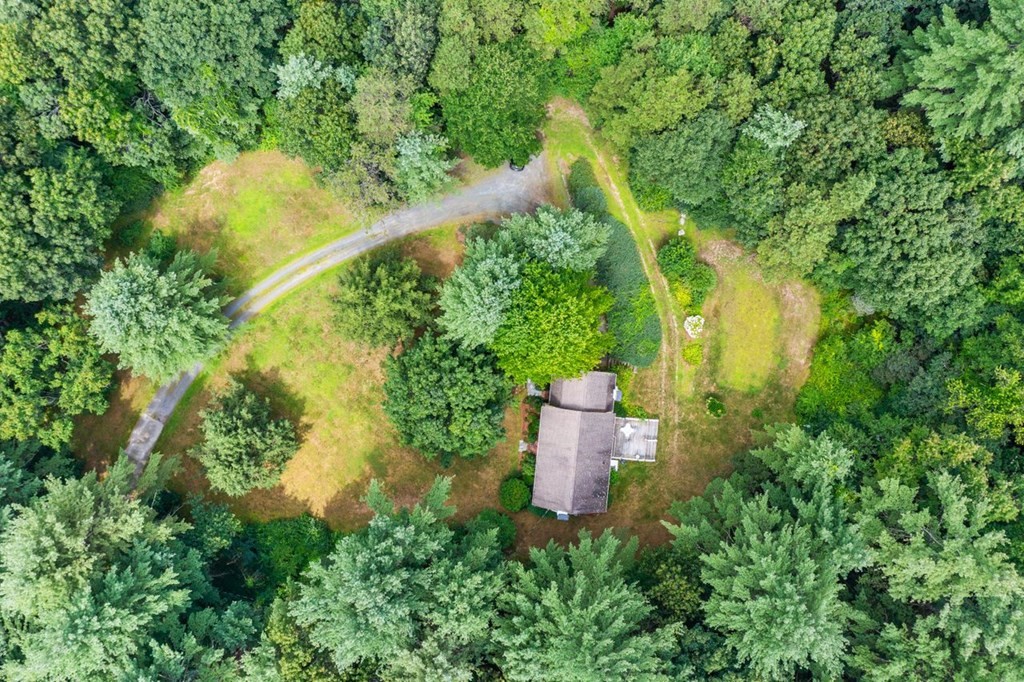 60 Pennymeadow Road Sudbury, MA 01776 - Photo 40 of 41 Gallery Image 40