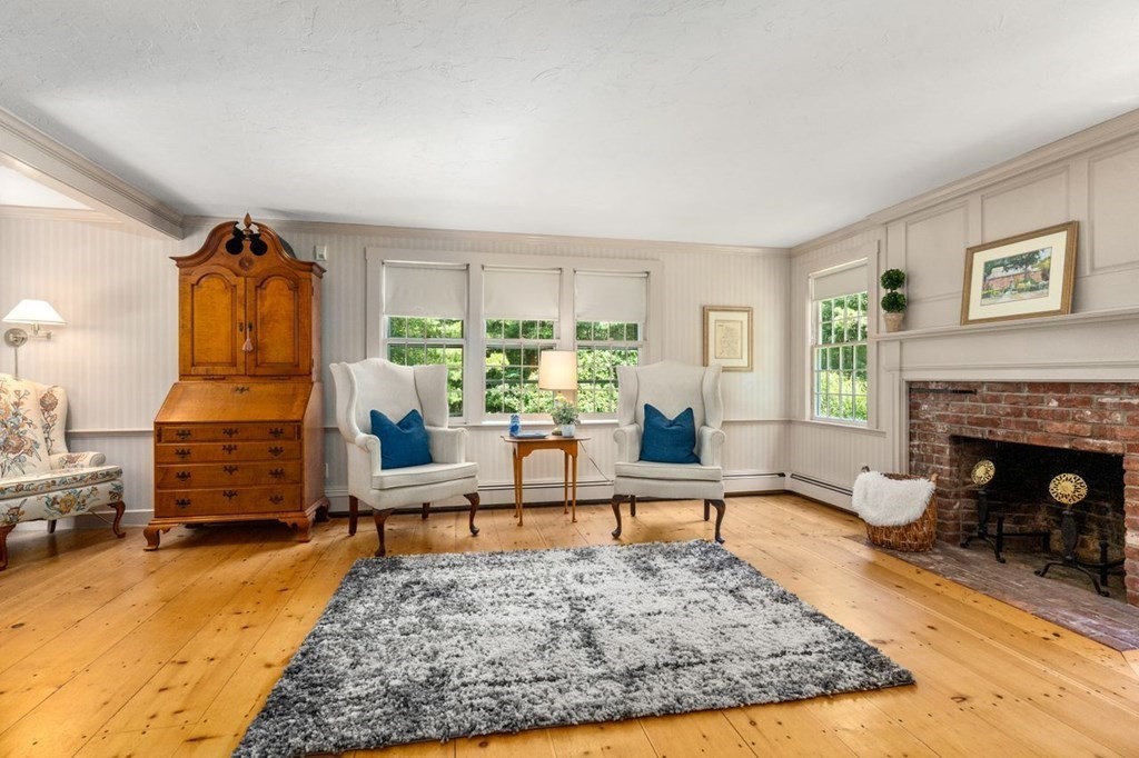 60 Pennymeadow Road Sudbury, MA 01776 - Photo 5 of 41 Gallery Image 5
