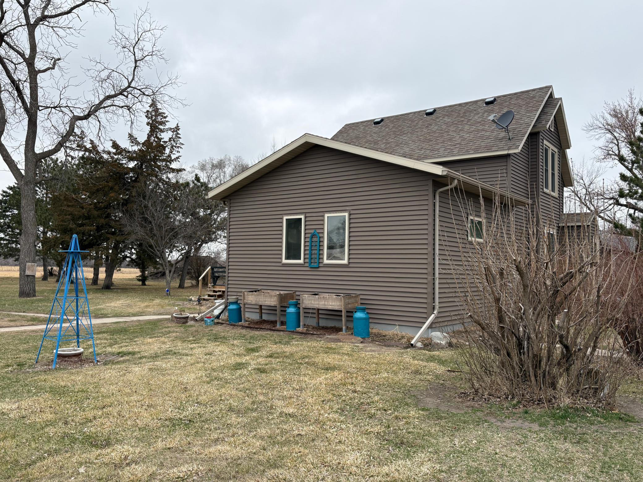 237 South Paul Street Appleton, MN 56208 - Photo 12 of 47