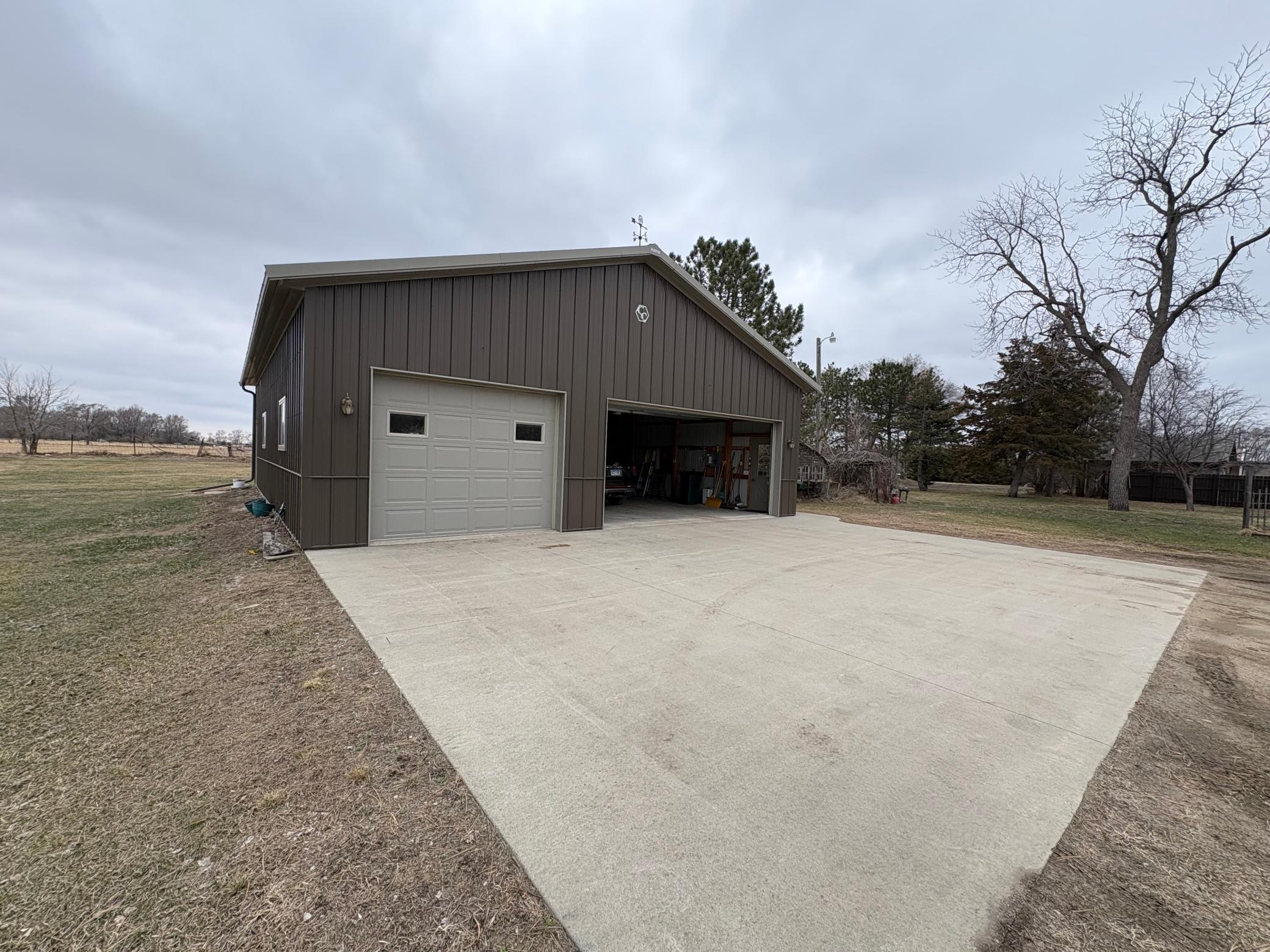 237 South Paul Street Appleton, MN 56208 - Photo 4 of 47