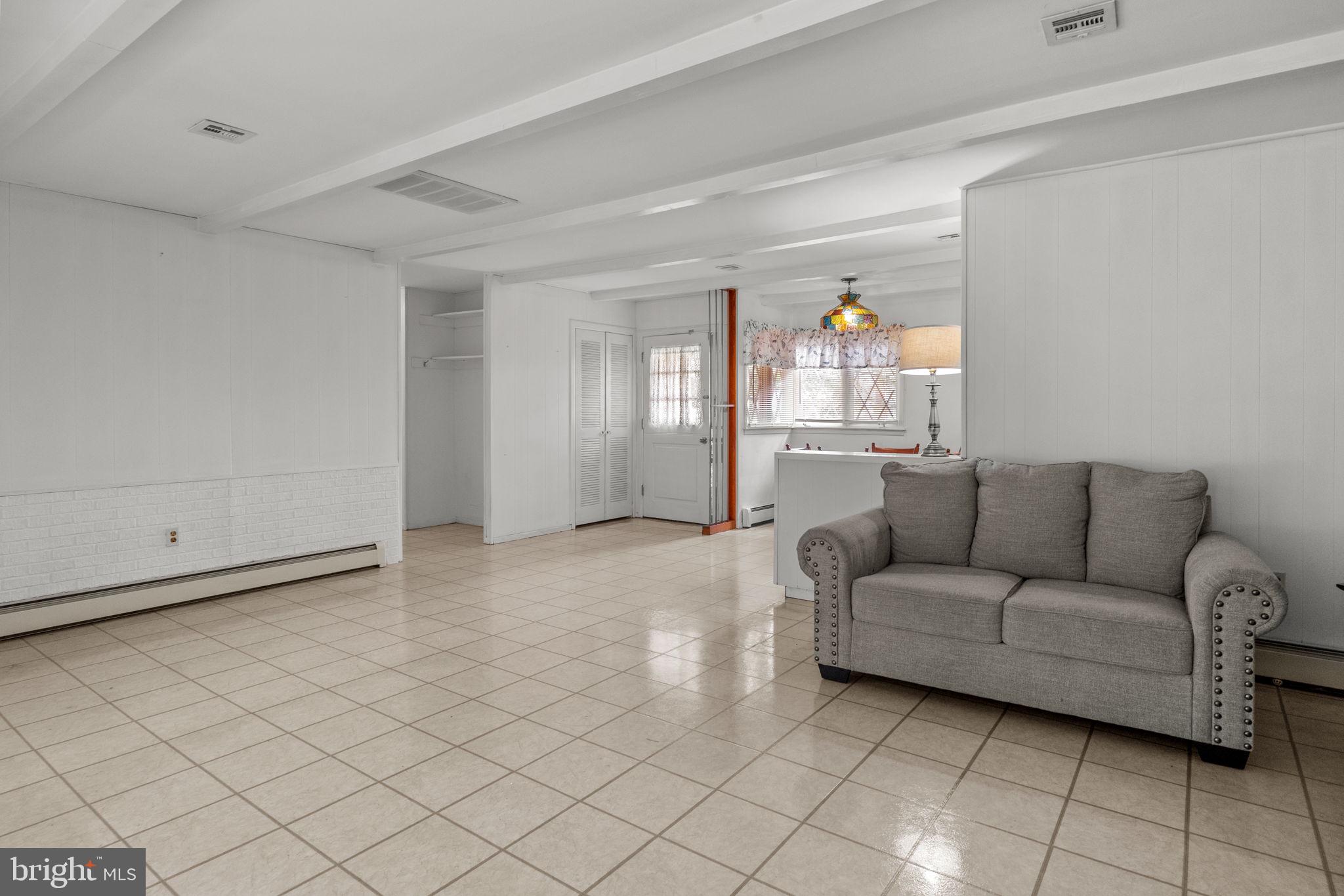 31 Terrace Road Levittown, PA 19056 - Photo 7 of 26