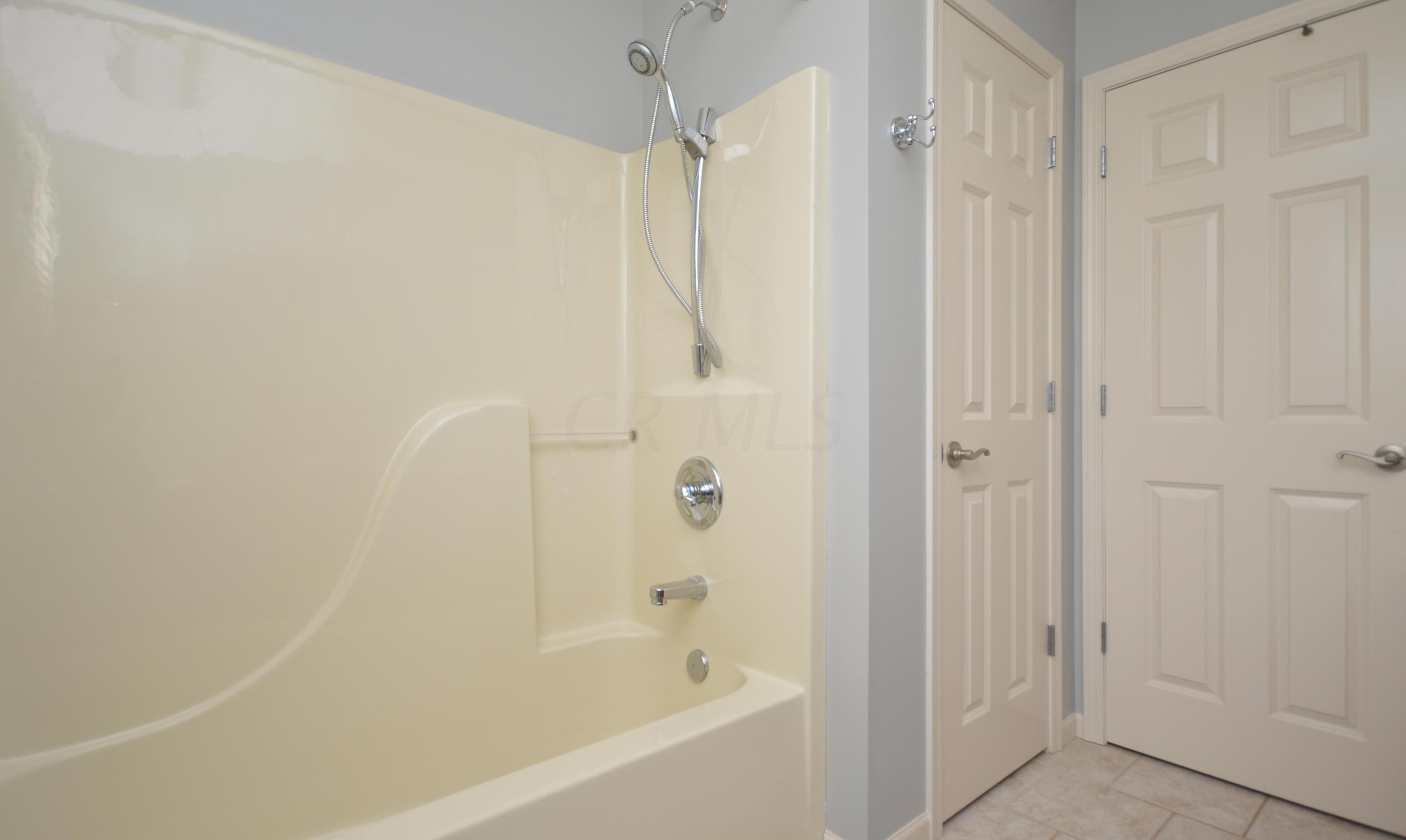 3326 Gallant Road Radnor, OH 43066 - Photo 43 of 47
