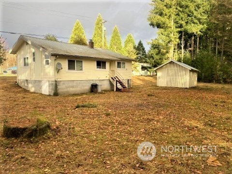 22604 Yeager Road Monroe, WA 98272 - Photo 3 of 21 a front view of a house with a yard