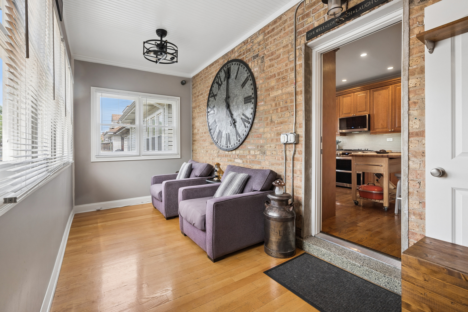 5305 West Addison Street Chicago, IL 60641 - Photo 13 of 41