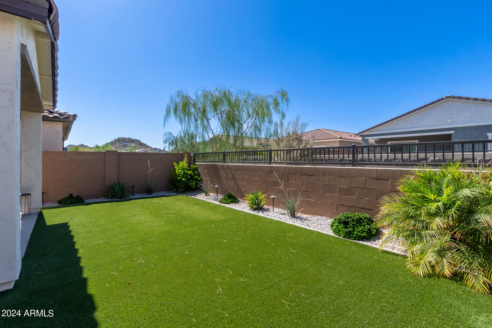 2762 East Fossil Ridge Road Phoenix, AZ 85050 - Photo 17 of 17 0033-34 - Fossil Ridge