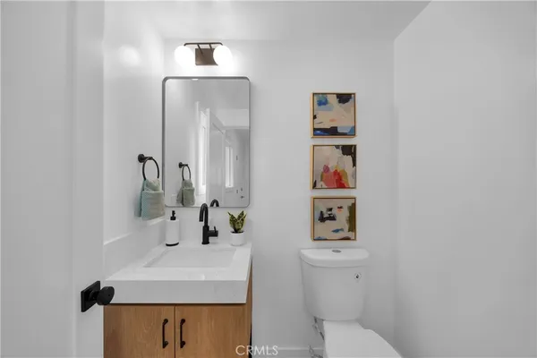 $1,135,000 | 16938 Knapp Street, Northridge, CA 91343