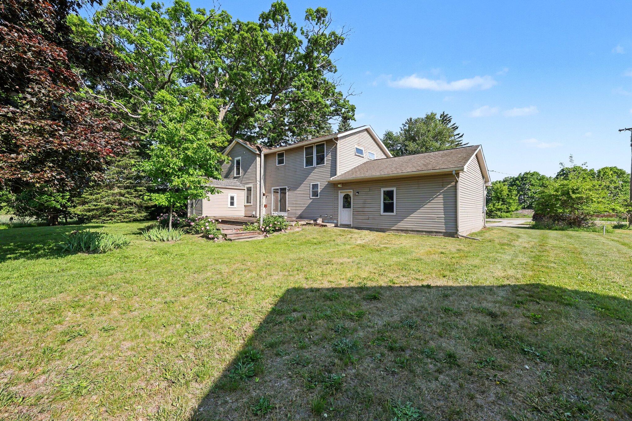 12845 Dexter-Chelsea Road Chelsea, MI 48118 - Photo 20 of 30 024_file_3167